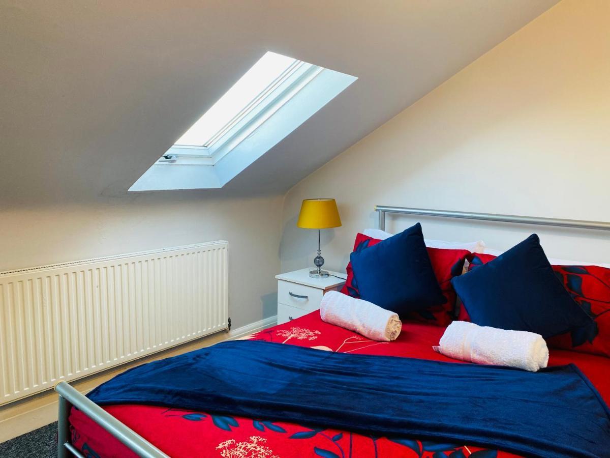 London Manor Homes Extérieur photo